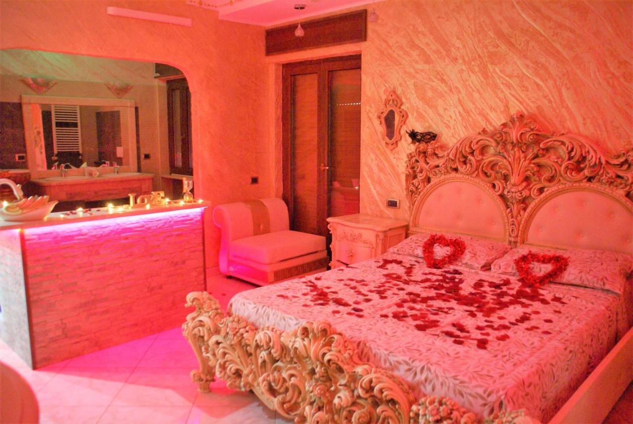 Gold Luxury Suite Home Roma Exteriör bild