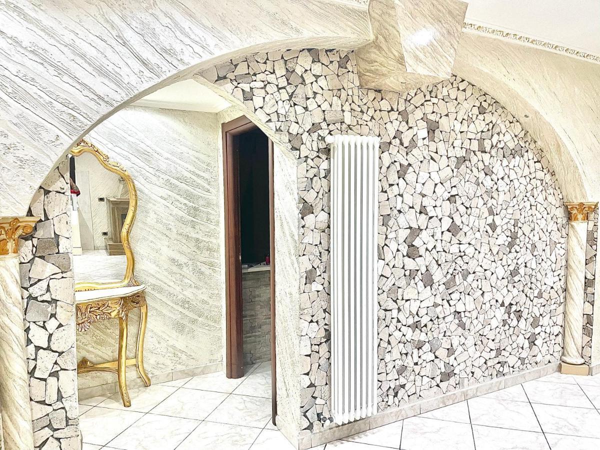 Gold Luxury Suite Home Roma Exteriör bild